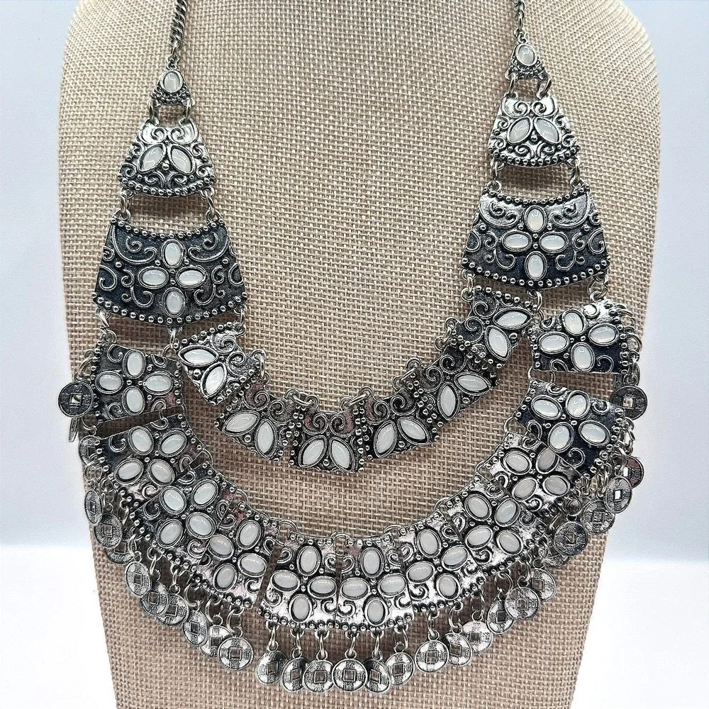 Vintage‎ 80s Boho Tribal Necklace Silver Tone White Stone Coin Dangle